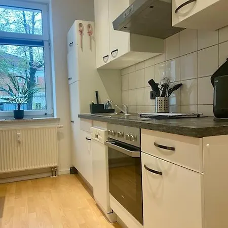 Cityflair Apartment *